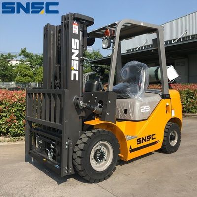2500 kg de transporte de contêineres em empilhadeira China Gq491 Lp empilhadeira a gás