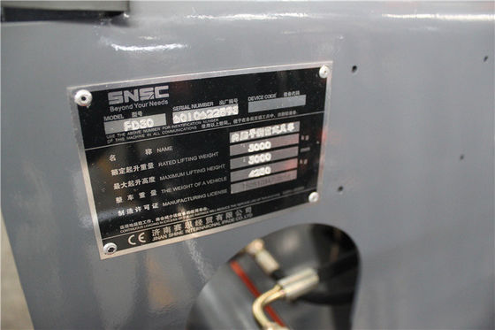 3.5T Pequena empilhadeira diesel Motor diesel laranja empilhadeira japonesa Motor Isuzu