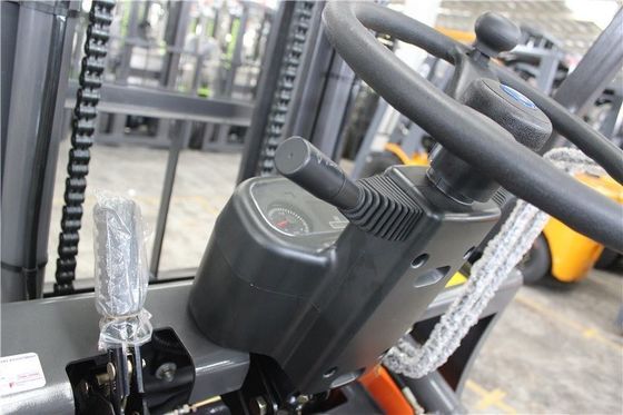 3.5T Pequena empilhadeira diesel Motor diesel laranja empilhadeira japonesa Motor Isuzu