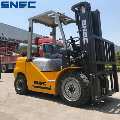 2500 kg de transporte de contêineres em empilhadeira China Gq491 Lp empilhadeira a gás