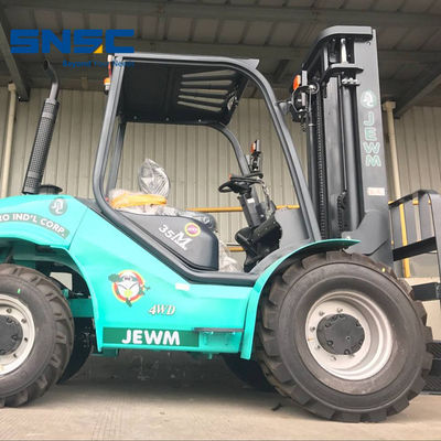 4X2 em terreno irregular 3500 kg em quatro rodas
