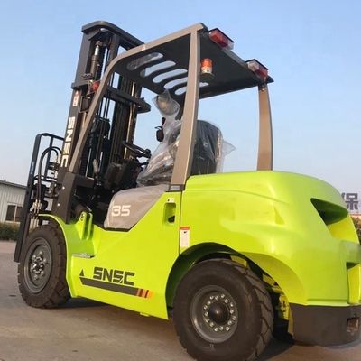 Motor YUNNEI 3500kg Pequeno em estrada